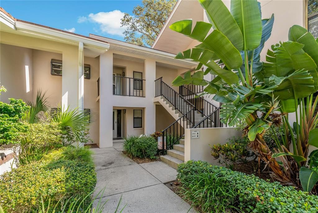 For Sale: $210,000 (2 beds, 2 baths, 1115 Square Feet)