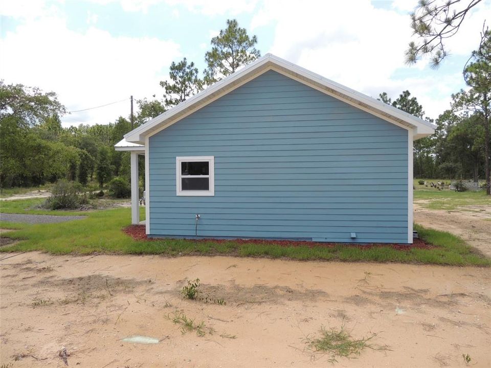 На продажу: $179,900 (1 спален, 1 ванн, 540 Квадратных фут)