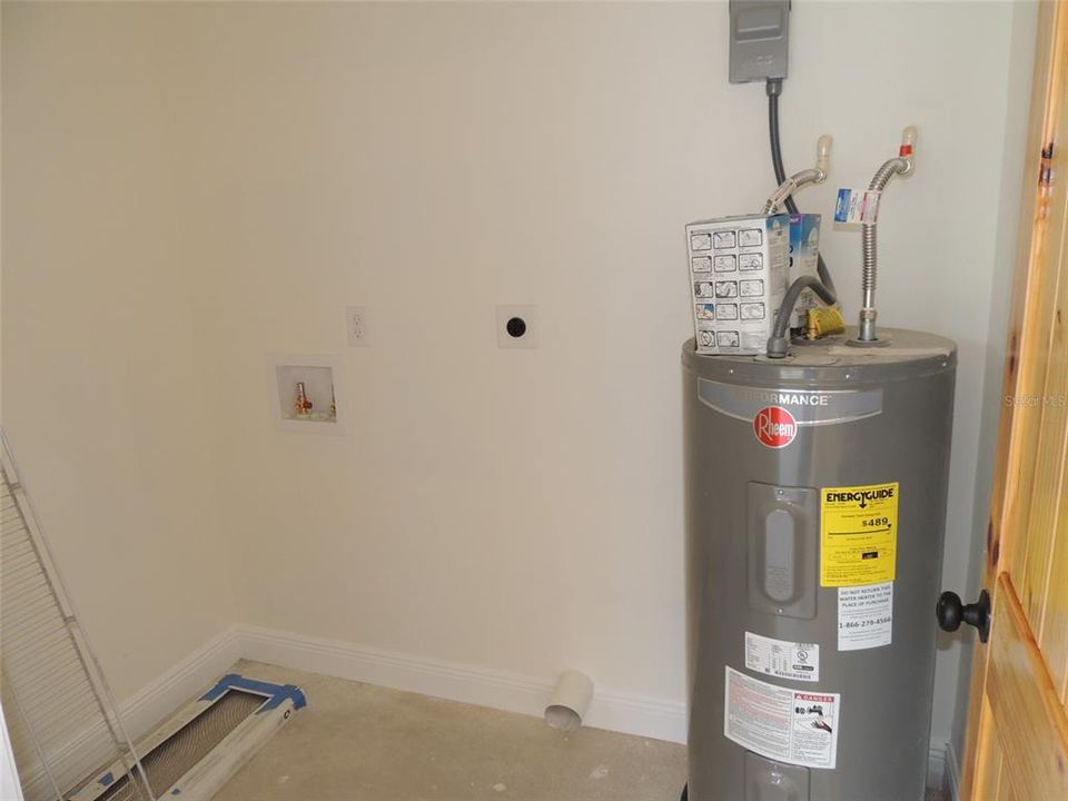 На продажу: $179,900 (1 спален, 1 ванн, 540 Квадратных фут)