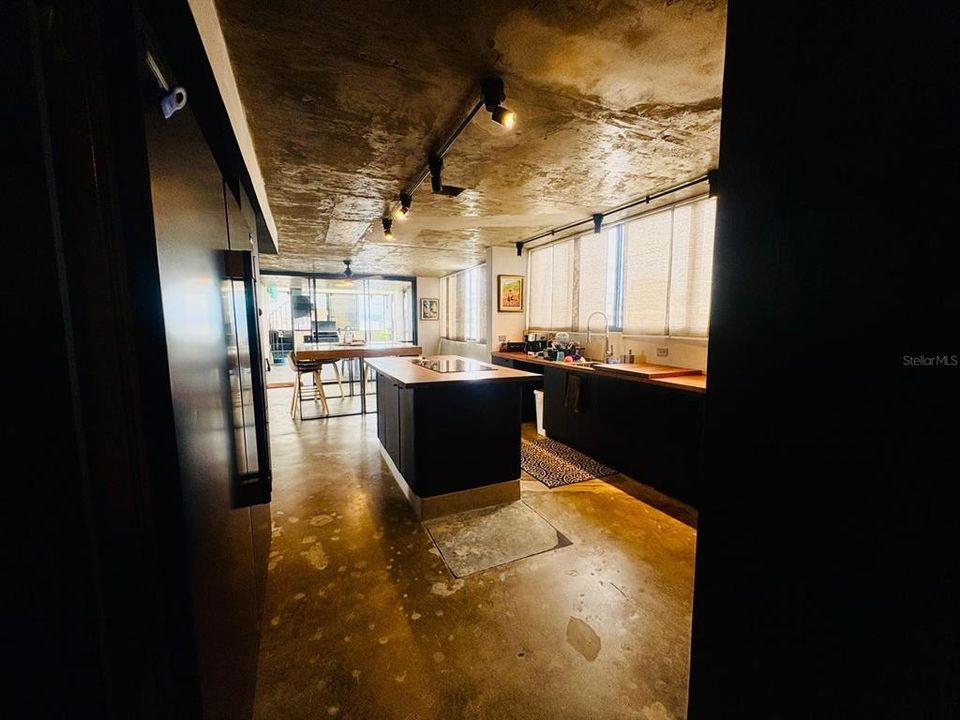 En Renta: $11,000 (5 camas, 4 baños, 4600 Pies cuadrados)