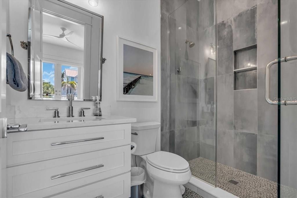 На продажу: $6,375,000 (5 спален, 4 ванн, 3250 Квадратных фут)