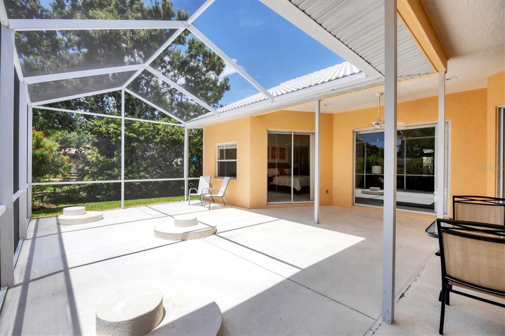 En Renta: $5,500 (3 camas, 2 baños, 2432 Pies cuadrados)