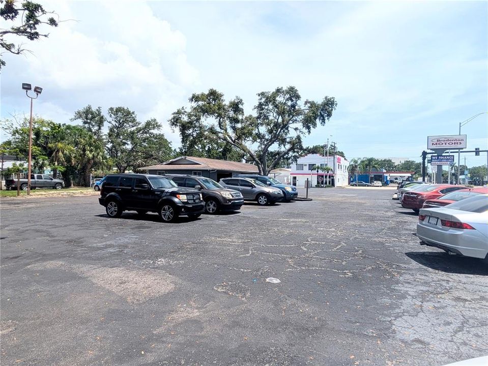 合同活跃: $1,375,000 (0 贝兹, 0 浴室, 1316 平方英尺)