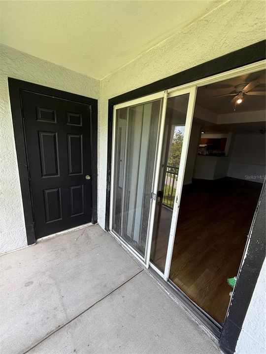 На продажу: $120,000 (2 спален, 2 ванн, 1062 Квадратных фут)