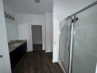 Activo con contrato: $273,000 (4 camas, 2 baños, 1929 Pies cuadrados)