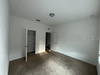 Activo con contrato: $273,000 (4 camas, 2 baños, 1929 Pies cuadrados)