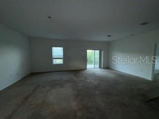 Activo con contrato: $273,000 (4 camas, 2 baños, 1929 Pies cuadrados)