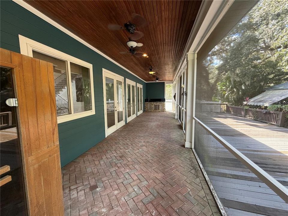 В аренду: $3,999 (4 спален, 3 ванн, 2700 Квадратных фут)