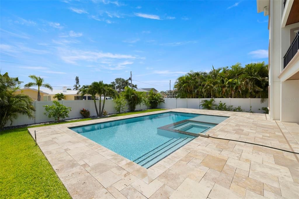 Active With Contract: $1,900,000 (4 beds, 3 baths, 3341 Square Feet)