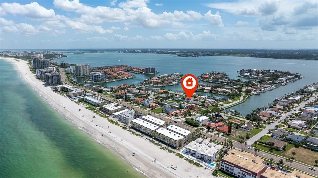 Active With Contract: $1,900,000 (4 beds, 3 baths, 3341 Square Feet)