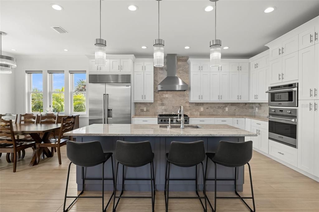 Active With Contract: $1,900,000 (4 beds, 3 baths, 3341 Square Feet)