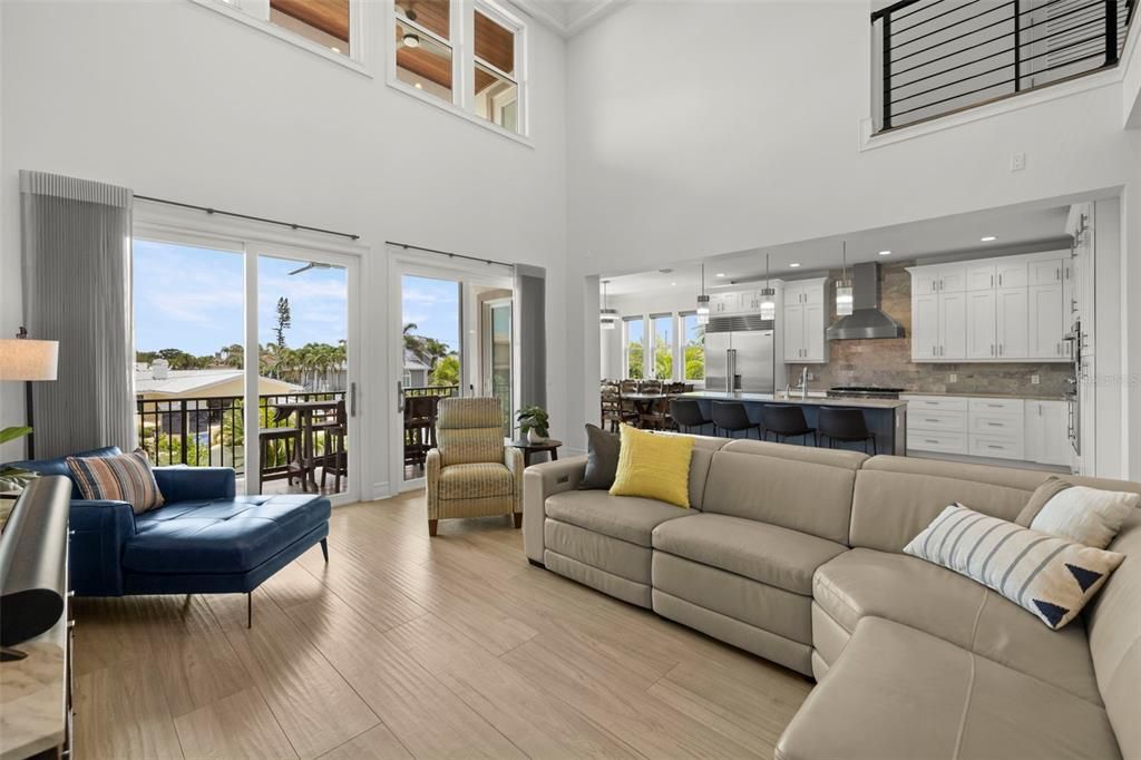 Active With Contract: $1,900,000 (4 beds, 3 baths, 3341 Square Feet)