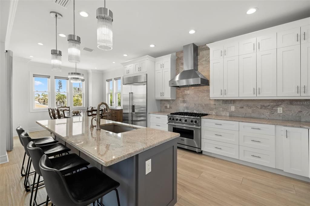 Active With Contract: $1,900,000 (4 beds, 3 baths, 3341 Square Feet)