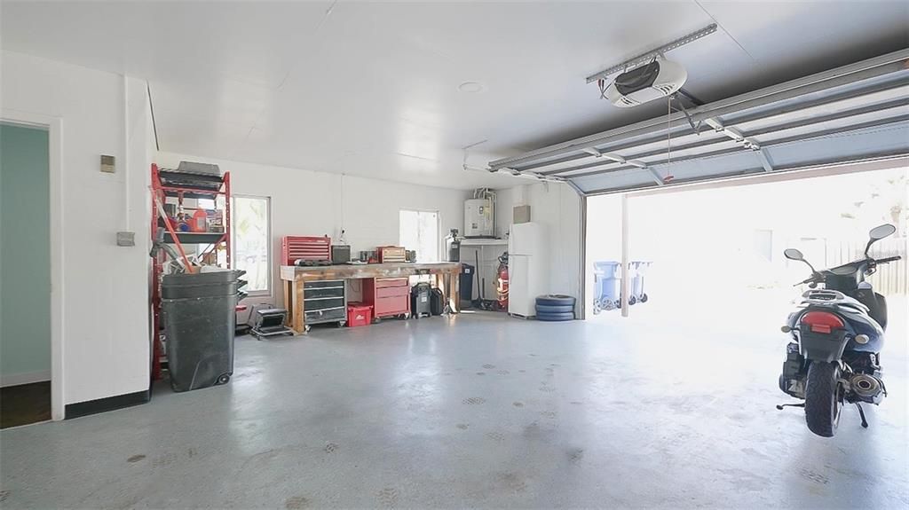 В аренду: $3,300 (2 спален, 2 ванн, 2264 Квадратных фут)