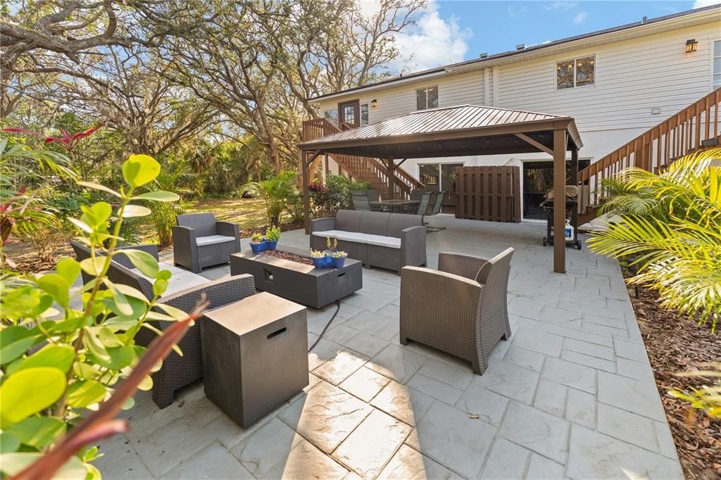 В аренду: $3,300 (2 спален, 2 ванн, 2264 Квадратных фут)