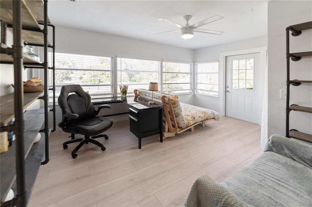 В аренду: $3,300 (2 спален, 2 ванн, 2264 Квадратных фут)