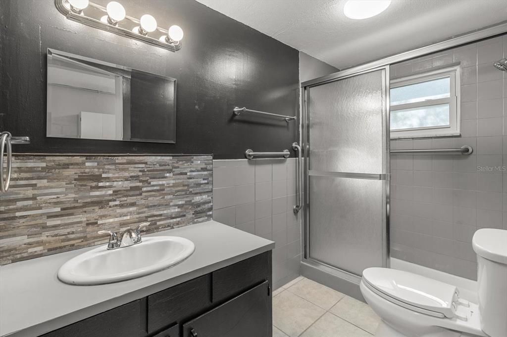 На продажу: $225,900 (3 спален, 2 ванн, 1656 Квадратных фут)