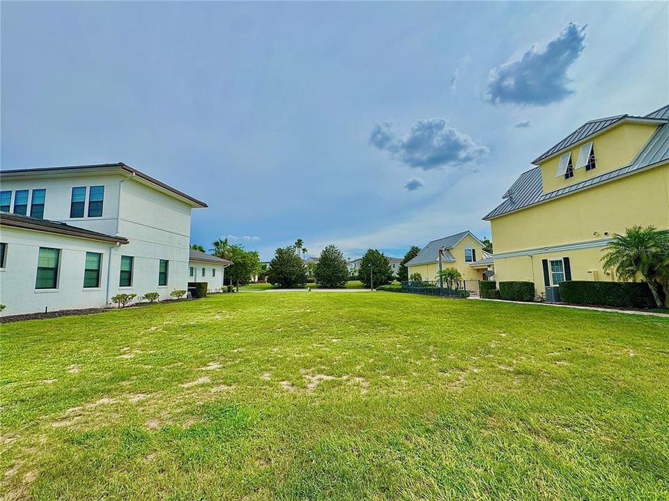 Active With Contract: $149,900 (0.11 acres)