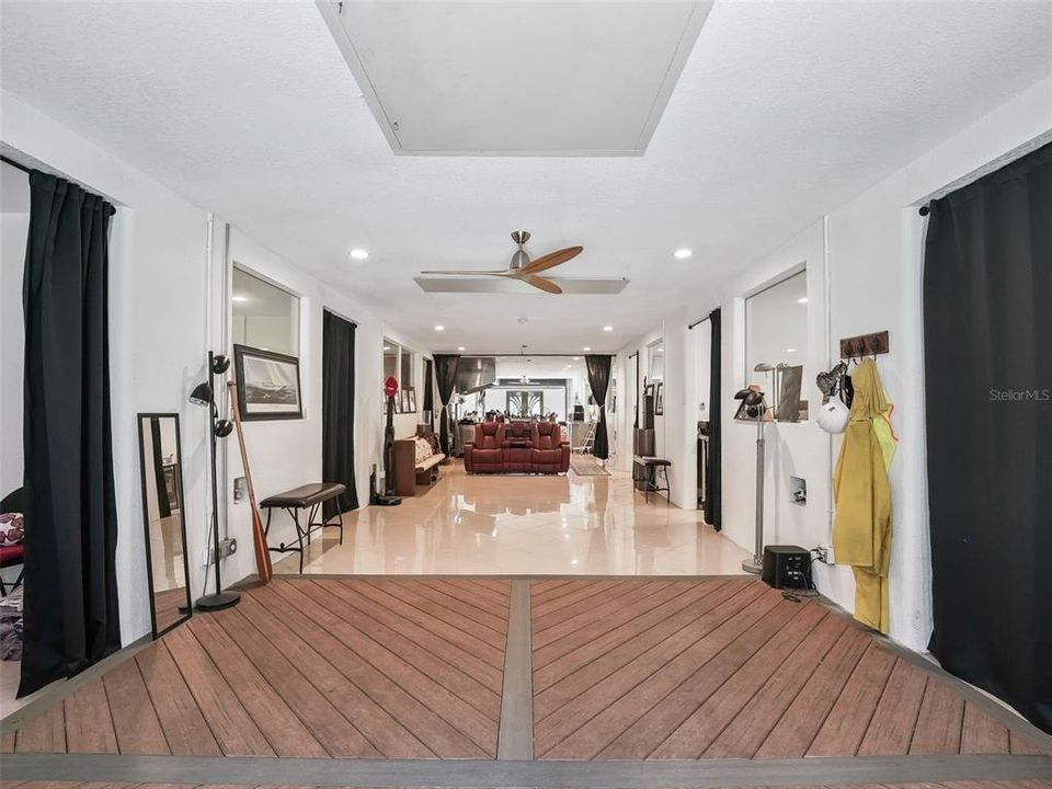 Activo con contrato: $1,200,000 (4 camas, 2 baños, 2758 Pies cuadrados)