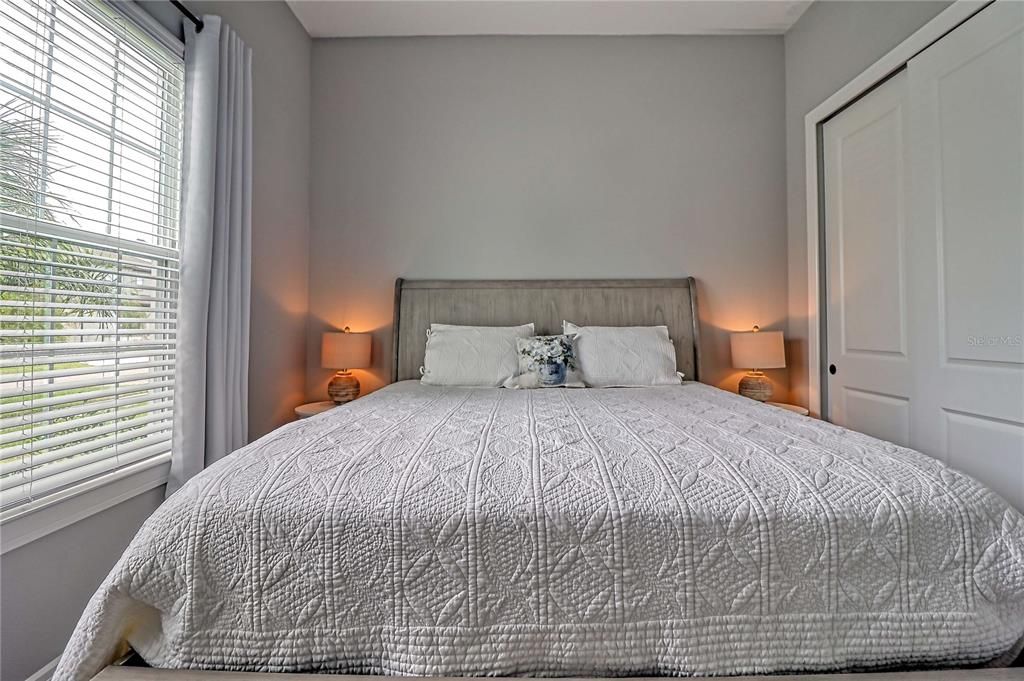 Activo con contrato: $594,900 (4 camas, 4 baños, 2777 Pies cuadrados)