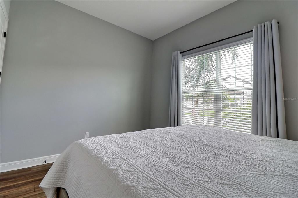 Activo con contrato: $594,900 (4 camas, 4 baños, 2777 Pies cuadrados)