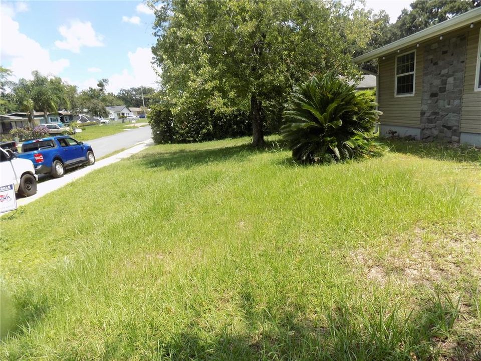 Activo con contrato: $300,000 (3 camas, 2 baños, 1236 Pies cuadrados)