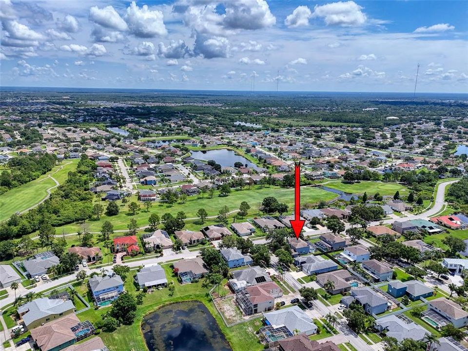 Activo con contrato: $545,000 (5 camas, 2 baños, 3214 Pies cuadrados)