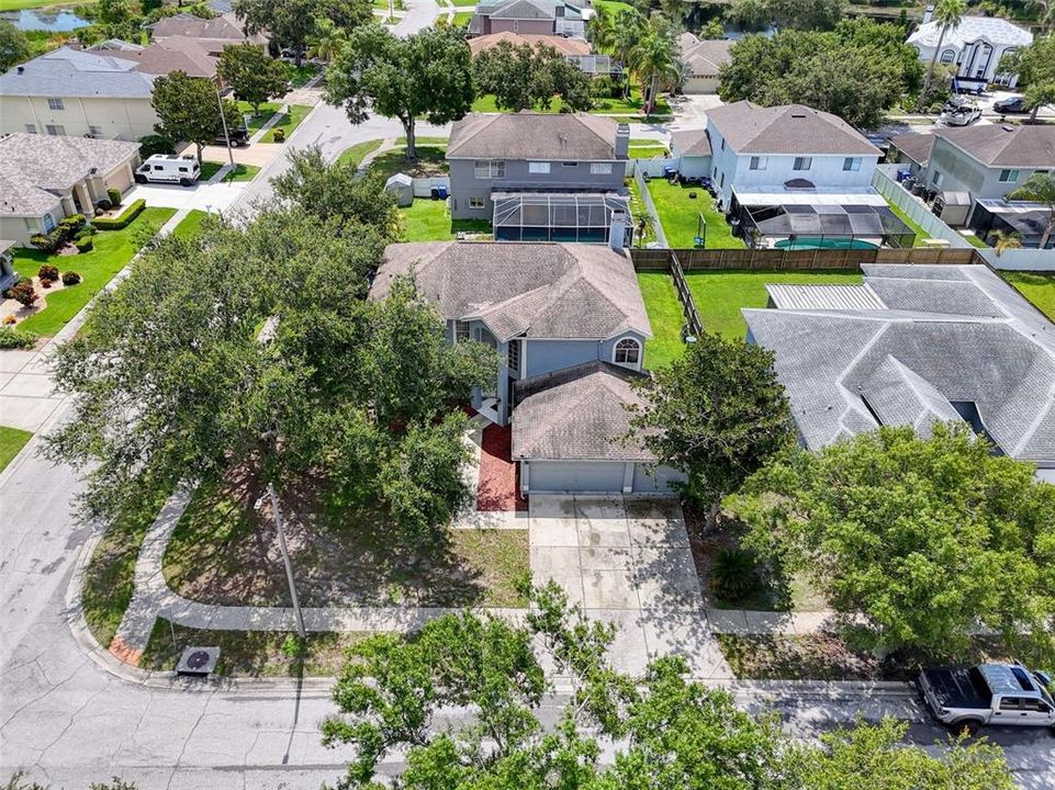 Activo con contrato: $545,000 (5 camas, 2 baños, 3214 Pies cuadrados)