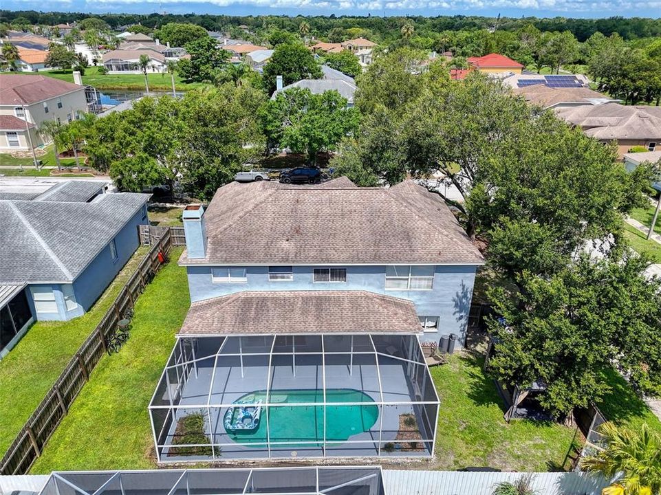 Activo con contrato: $545,000 (5 camas, 2 baños, 3214 Pies cuadrados)