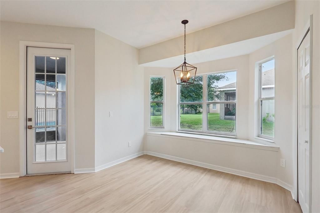 For Sale: $505,000 (4 beds, 2 baths, 2865 Square Feet)