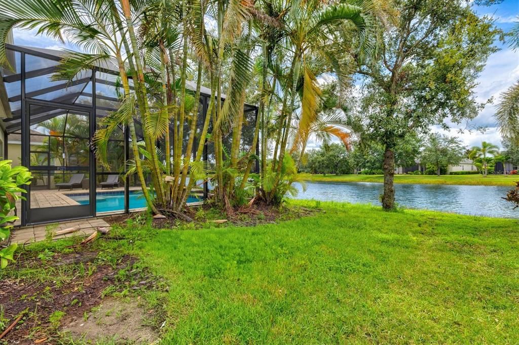 Active With Contract: $742,500 (5 beds, 4 baths, 2999 Square Feet)