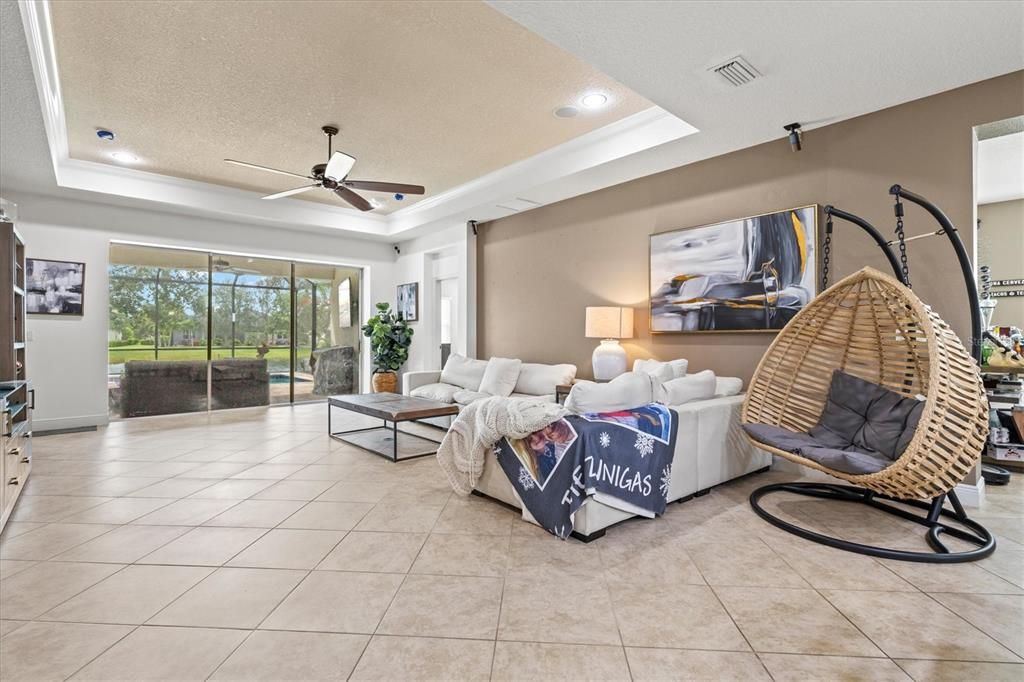 Active With Contract: $742,500 (5 beds, 4 baths, 2999 Square Feet)