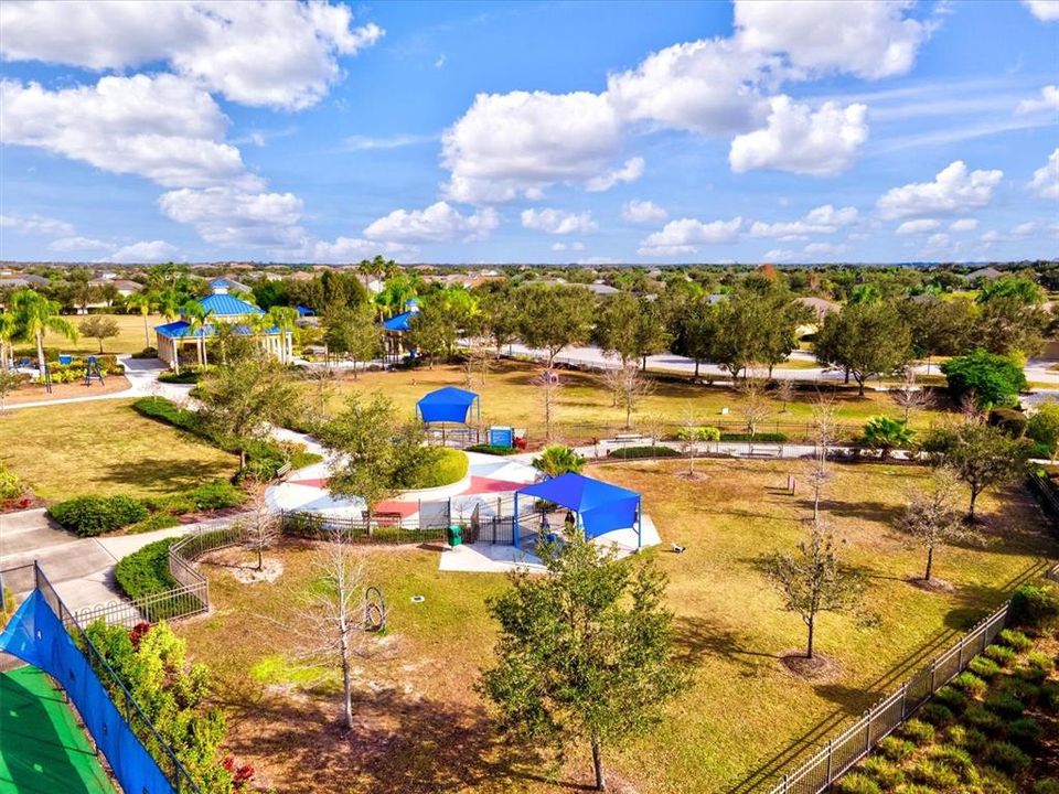 Active With Contract: $742,500 (5 beds, 4 baths, 2999 Square Feet)