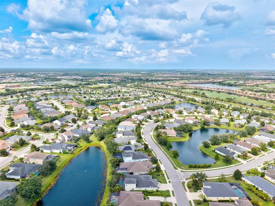 Active With Contract: $742,500 (5 beds, 4 baths, 2999 Square Feet)