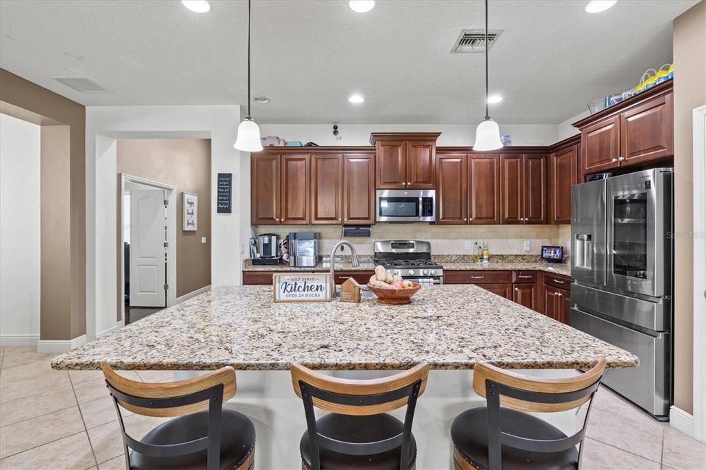 Active With Contract: $742,500 (5 beds, 4 baths, 2999 Square Feet)