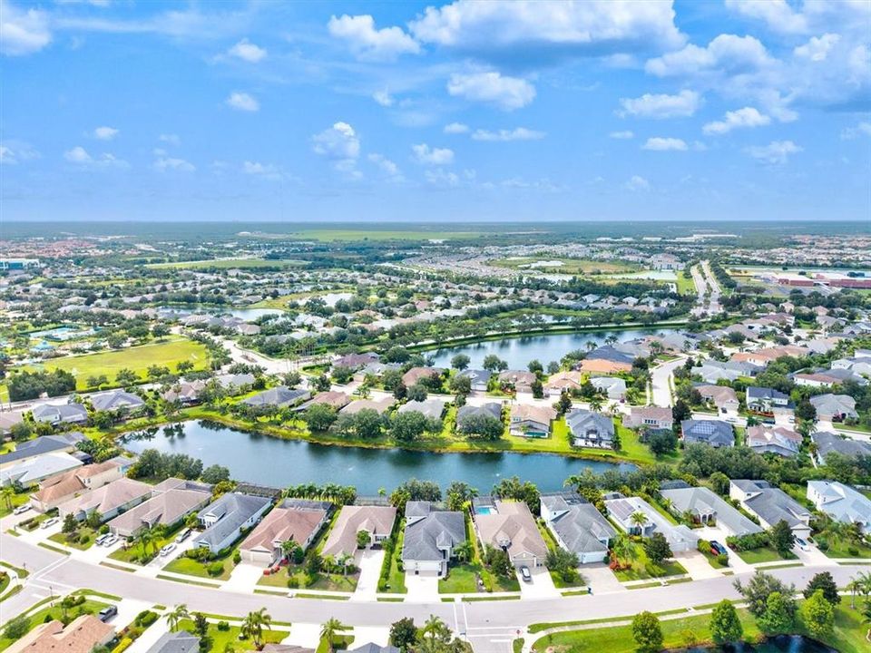 Active With Contract: $742,500 (5 beds, 4 baths, 2999 Square Feet)