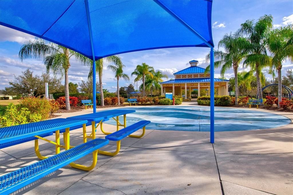 Active With Contract: $742,500 (5 beds, 4 baths, 2999 Square Feet)