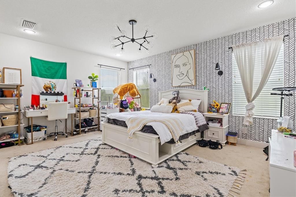 Active With Contract: $742,500 (5 beds, 4 baths, 2999 Square Feet)