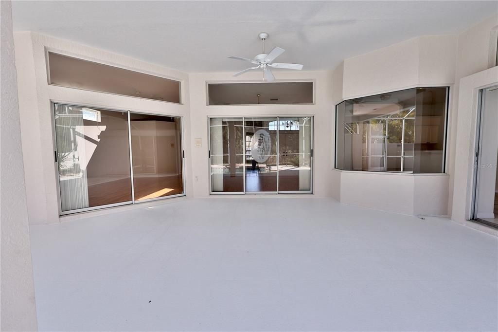 В аренду: $2,945 (3 спален, 2 ванн, 2198 Квадратных фут)