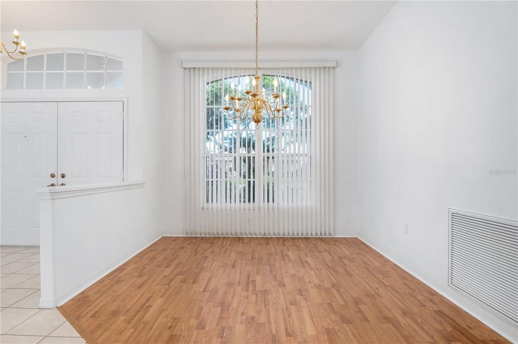 En Renta: $2,995 (3 camas, 2 baños, 2198 Pies cuadrados)