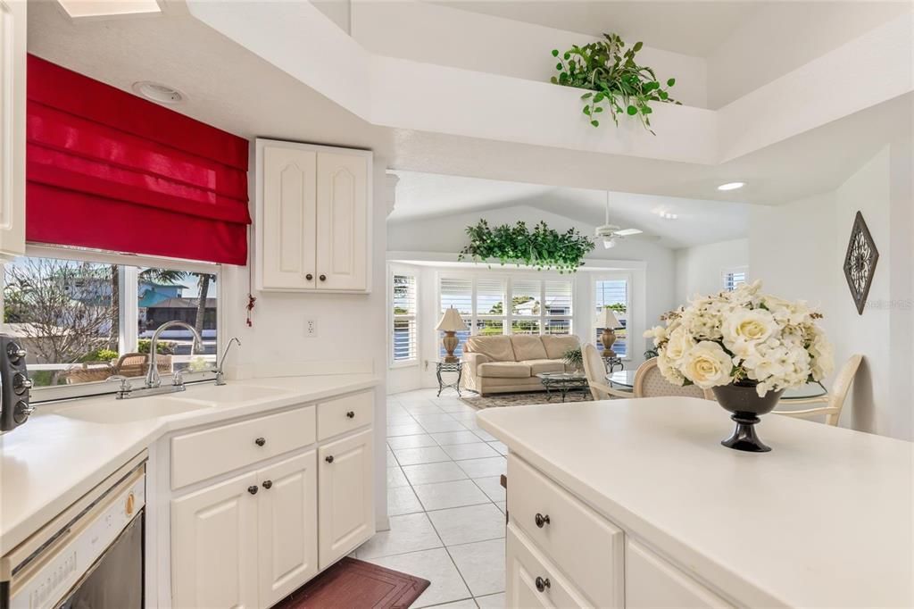 Active With Contract: $599,000 (3 beds, 2 baths, 2233 Square Feet)