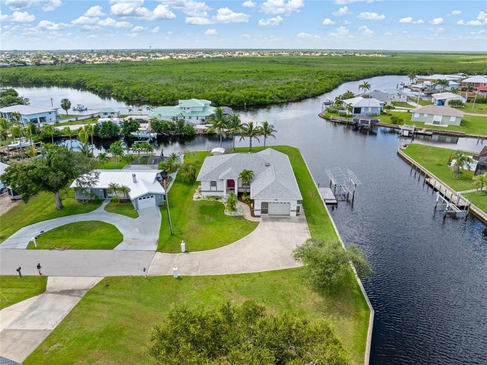 Active With Contract: $599,000 (3 beds, 2 baths, 2233 Square Feet)