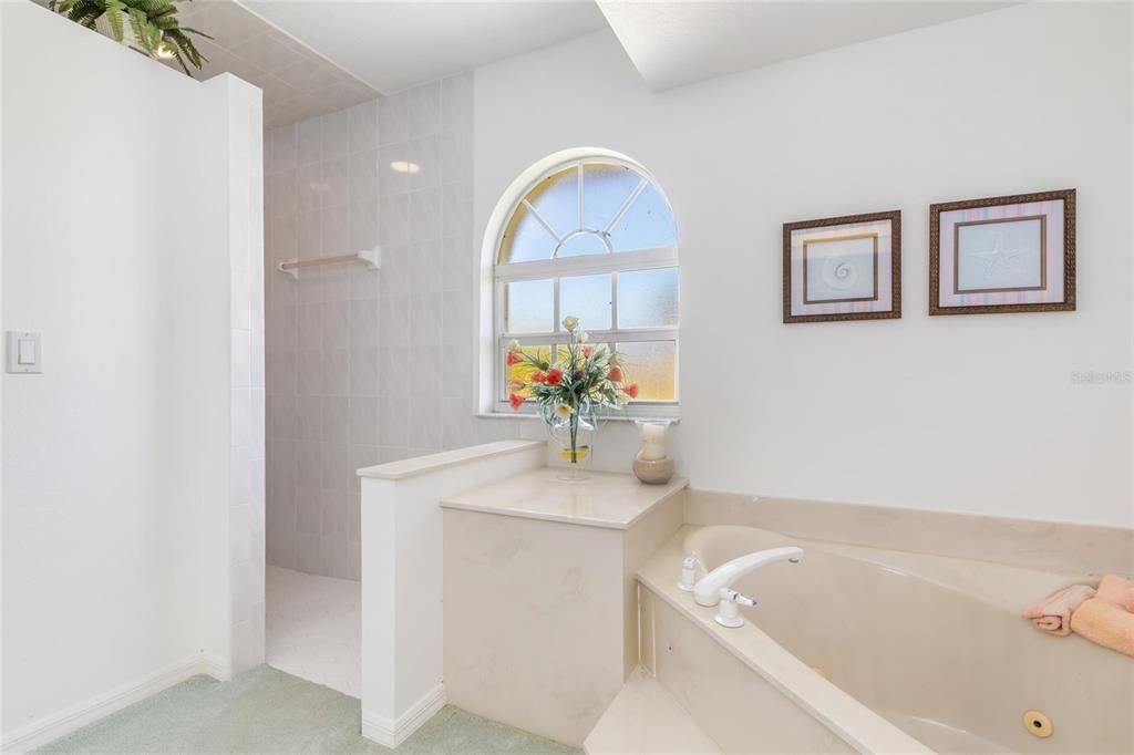 Active With Contract: $599,000 (3 beds, 2 baths, 2233 Square Feet)