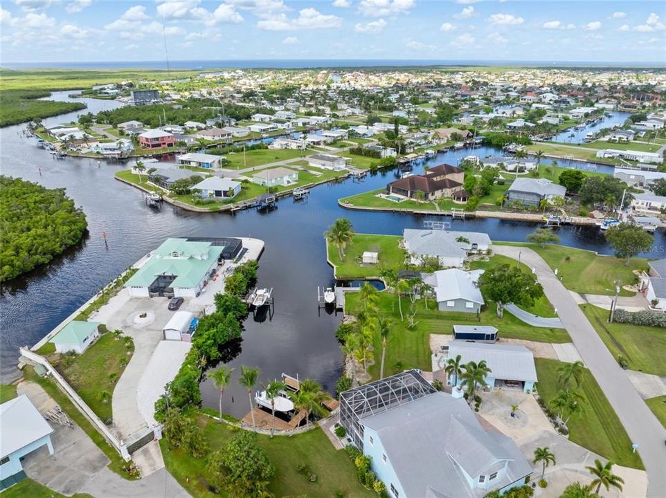 Active With Contract: $599,000 (3 beds, 2 baths, 2233 Square Feet)