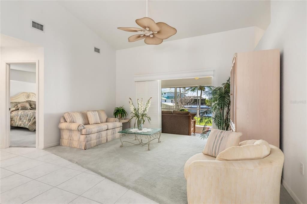 Active With Contract: $599,000 (3 beds, 2 baths, 2233 Square Feet)