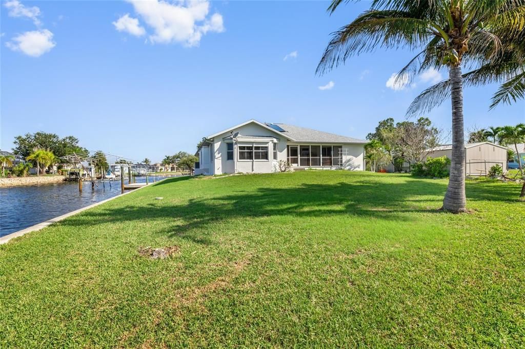 Active With Contract: $599,000 (3 beds, 2 baths, 2233 Square Feet)
