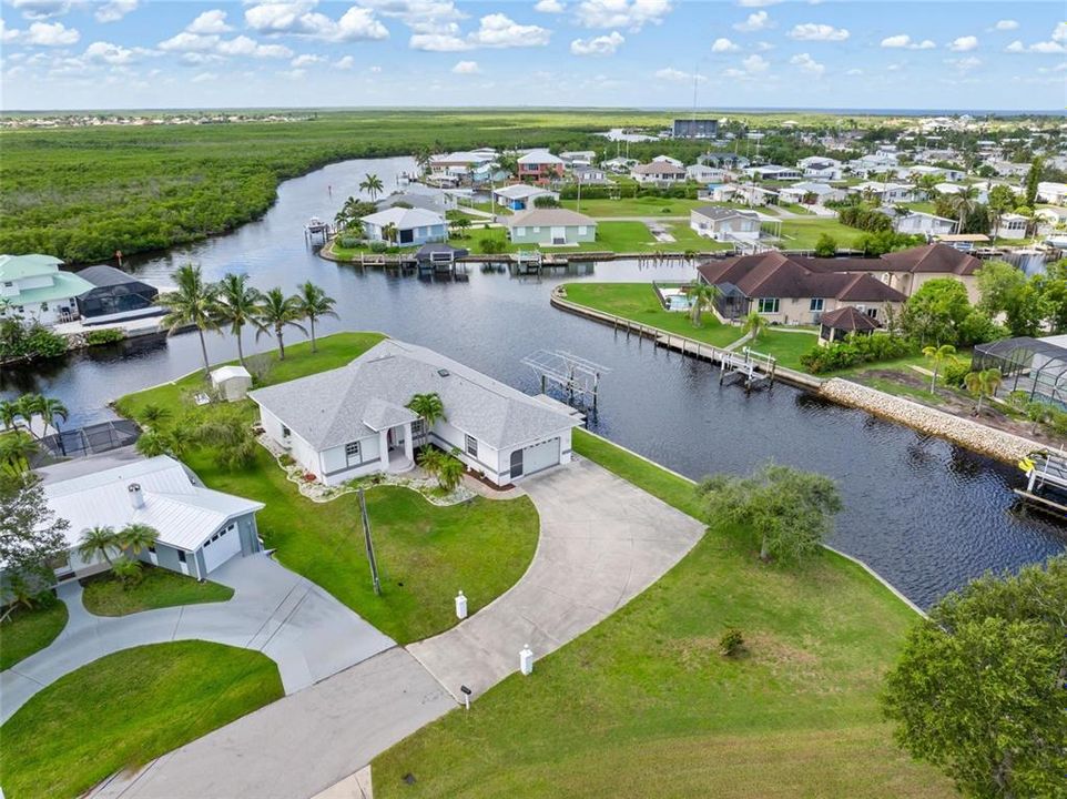 Active With Contract: $599,000 (3 beds, 2 baths, 2233 Square Feet)