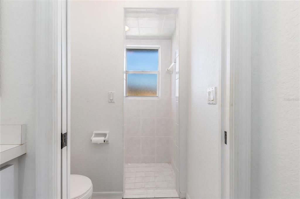 Active With Contract: $599,000 (3 beds, 2 baths, 2233 Square Feet)