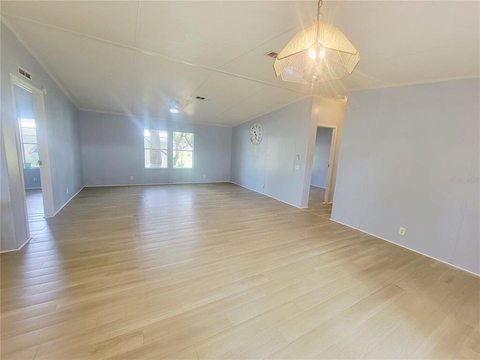 待售: $149,900 (3 贝兹, 2 浴室, 1512 平方英尺)