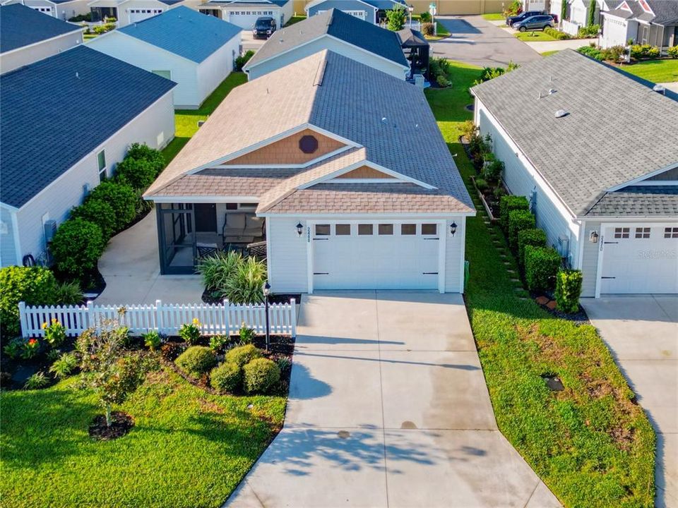 На продажу: $289,000 (2 спален, 2 ванн, 1148 Квадратных фут)